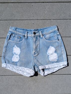 ChiQle Denim Lace Hem Distressed Jean Shorts | Lace Trim High Rise Denim Shorts